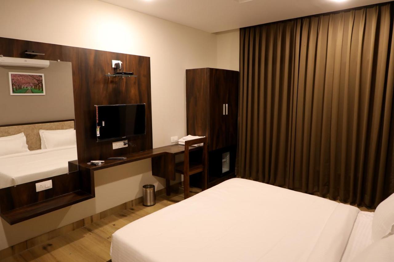 Hotel Nest ブジ エクステリア 写真